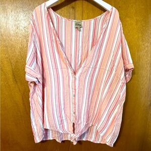 Como Vintage brand. Size 2x. Pink and white western style top